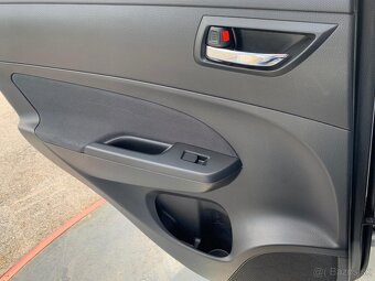 Suzuki Swift 1.2i, 69KW, 4x4 - 14