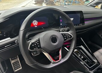 Volkswagen Golf VIII GTI - 14