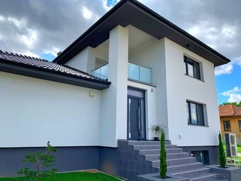 VRÁBLE - rodinný dom s pozemkom 2000 m2 - 14
