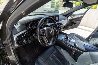 BMW 5 (G31) kombi - 14
