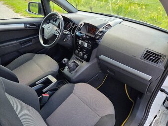 Opel Zafira 1.6 16V 85KW/115PS R.V.06/2013 - 14