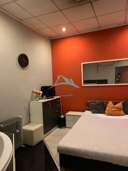 Budova na predaj centre mesta Šahy - 14