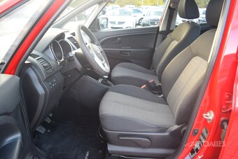 Kia Venga 1,4 i 66 kW - 14