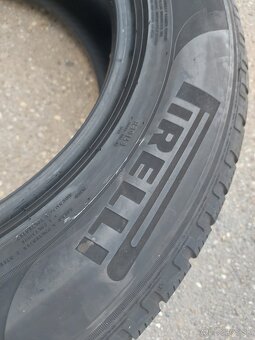 215/65R17 PIRELLI zimne pneumatiky SUV - 14