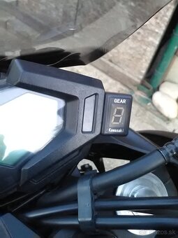 KAWASAKI Z800 - 14