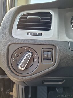 Predám VW Golf VII 1.6 TDI -Adaptívny tempomat, Front Assist - 14