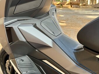 Predam Aprilia SR GT 125 model 2024 - 14