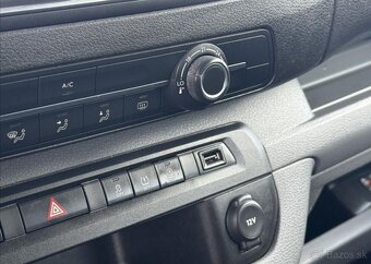 Peugeot Expert TRAVELLER NOVÉ V ČR LONG nafta manuál 110 kw - 14
