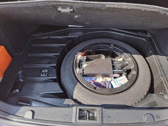 Mercedes Benz C - 14