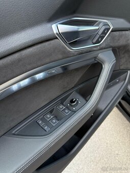 Audi E-tron 50 Quattro S-line,  Pano, Led, ACC - 14