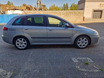 Predám Fiat Croma 1.9 MTJ 110 KW Automat...Navi,Tažné,Ohrev, - 14