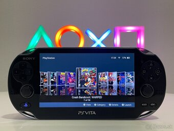 PS Vita Crystal Black OLED 256 GB 5000 hier -komplet balenie - 14