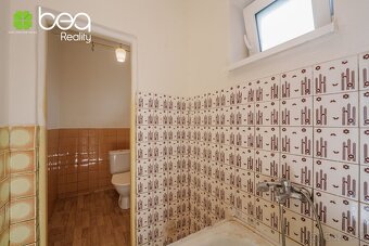 NA PREDAJ: Rodinný zrenovovaný dom, Ordzovany, okr. Levoča - 14