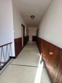 Výnimočný 5 izbový rodinný dom v Brusne - 14