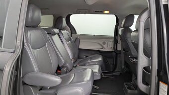 2021 TOYOTA SIENNA HYBRID LE - 8 miest - 14