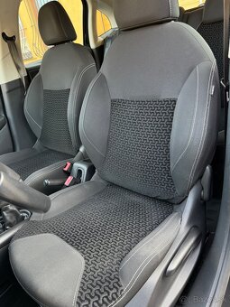 Citroën C3 1.4i, r. 2010, 123 876 km - 14