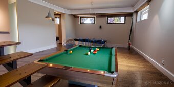 Na predaj veľký 6-izbový rodinný dom s veľkým pozemkom - 14