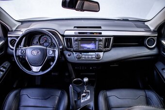 Toyota RAV4 2.2 l D-CAT Premium - 14