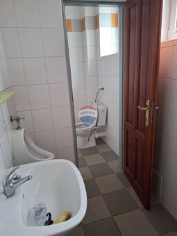 INVESTIČNÁ PRÍLEŽITOSŤ ROKA: Administratívny objekt s neobme - 14