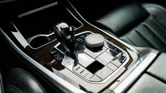 BMW X5m xDrive30d A/T - 14