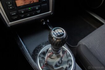 Hyundai Coupé 2.7 V6 Sport - 14