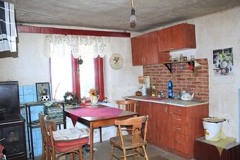 Farmárska usadlosť s vyše 9 hektármi pozemku - Čelovce, Krup - 14