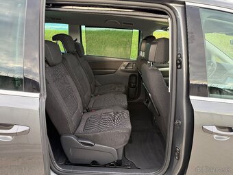 Volkswagen Sharan 2.0 TDI 4MOTION - 14