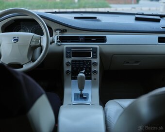 Volvo XC70 D5 2008 Nova STK - 14