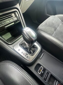 Volkswagen Sharan 2.0 TDi DSG - 14