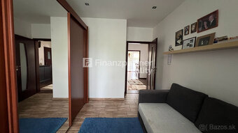 Rodinný dom s pozemkom 1 087 m², Cabaj-Čápor - 14