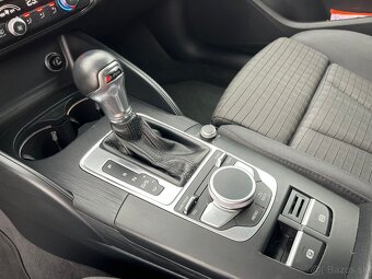Audi A3 Sportback 2.0 TDI S tronic - 14