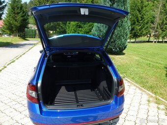Predám škoda octavia 3,  2.0TDI  Combi RS - 14