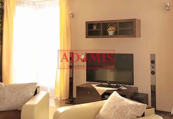 predáme 6-izb. rodinný dom, dvojgaráž, bazén, Kavečany - 14