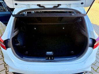 Kia Ceed 1.5T-GDI-118kW-AUT-LED-ČR-DPH- - 14