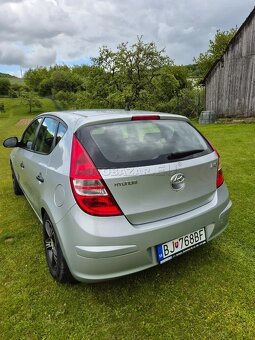 Hyundai i30 1.4 (2009) - 139 000km, čerstvo po STK - 14