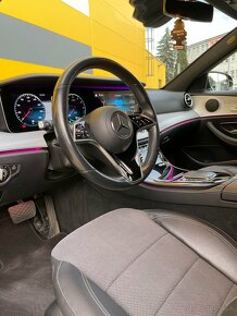 Mercedes-Benz E trieda Kombi 300 de 4MATIC | DPH | - 14