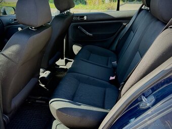 Volkswagen GOLF 1.4 16v - 138 000km - - 14