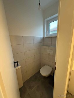 Rodinný dom v obci Trávnik - 14