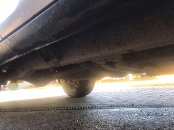 Nissan Terrano 2 2,7 - 14