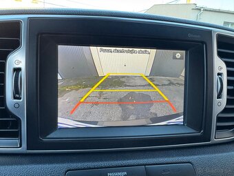 Kia Sportage 1.7 CRDi 7DCT 2WD Platinum - 14