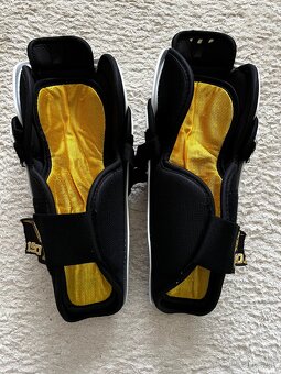 Hokejová výstroj EASTON - 14