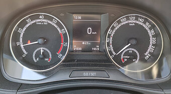 Škoda Fabia 1.0 MPI 60k Team - 14