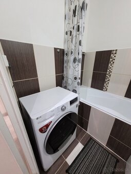 PREDAJ - 3 izbový byt s balkónom, Edelényska ulica - 14
