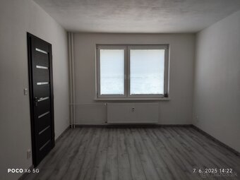 2 izbový, priestranný byt - 14