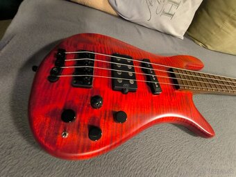 Predám Warwick Streamer LX Jazzman vcetne kufru - 14