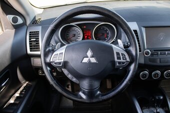 Mitsubishi Outlander 125kW (2008). - 14