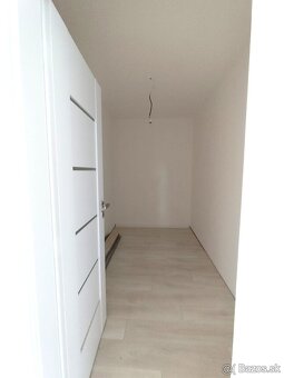 NA PREDAJ NOVOSTAVBA č. 3 V SĽAŽANOCH - 14