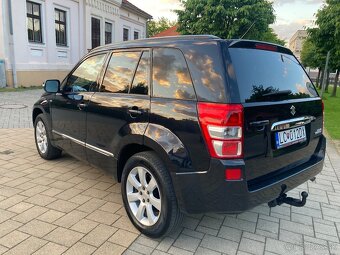 SUZUKI GRAND VITARA 1.9 DDiS 95 kw 4x4 2014 EURO 5 TOP STAV - 14