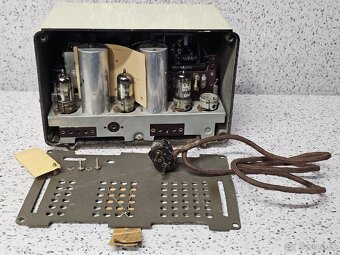 TE-KA-DE Z483 》Starožitné elektronkové radio 》bakelit Tekade - 14