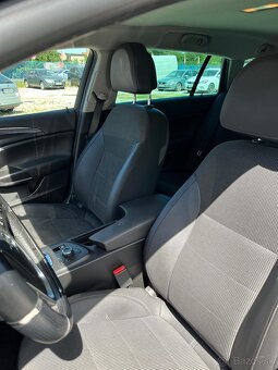 Opel Insignia 2.0 CDTI, AUTOMAT, 2010, 96 kW, 300404 km - 14